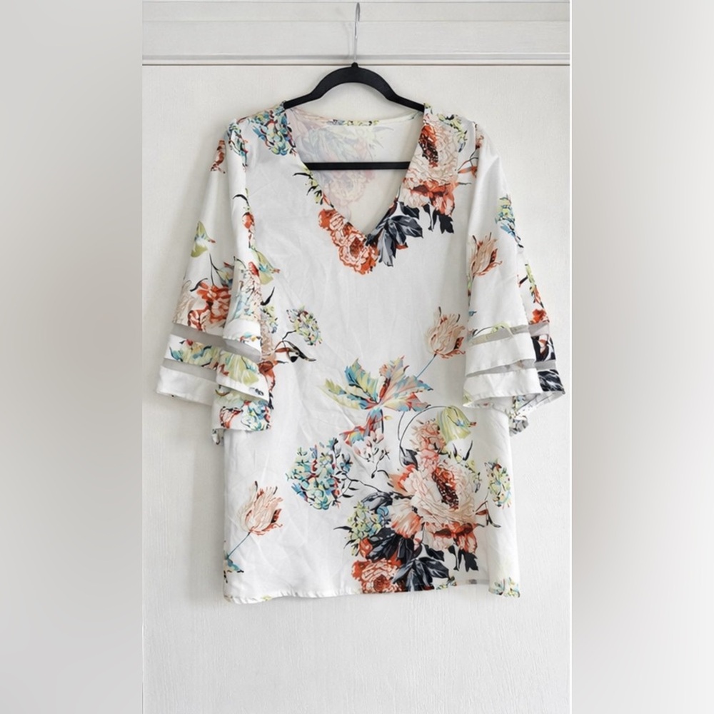 Floral V-Neck Blouse with Ruffle Sleeves